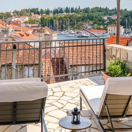Mare Apartment