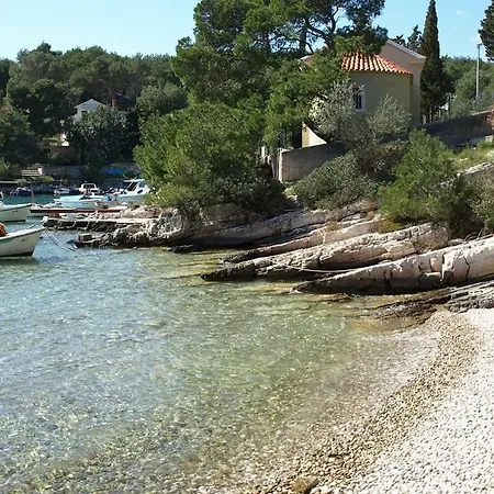 Mare Milna (Brac)
